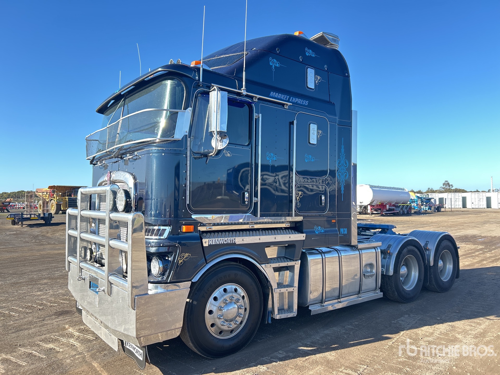 General Appearance with Picture, Right Front Corner