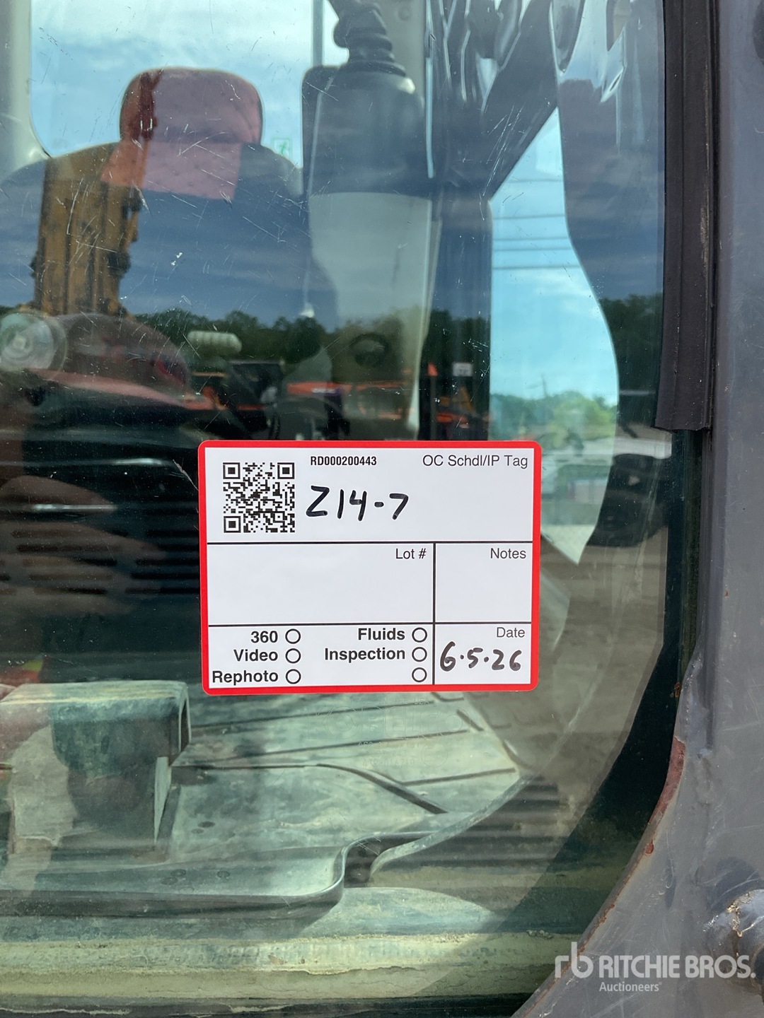 Photo of a  Kobelco SK260LC-9
