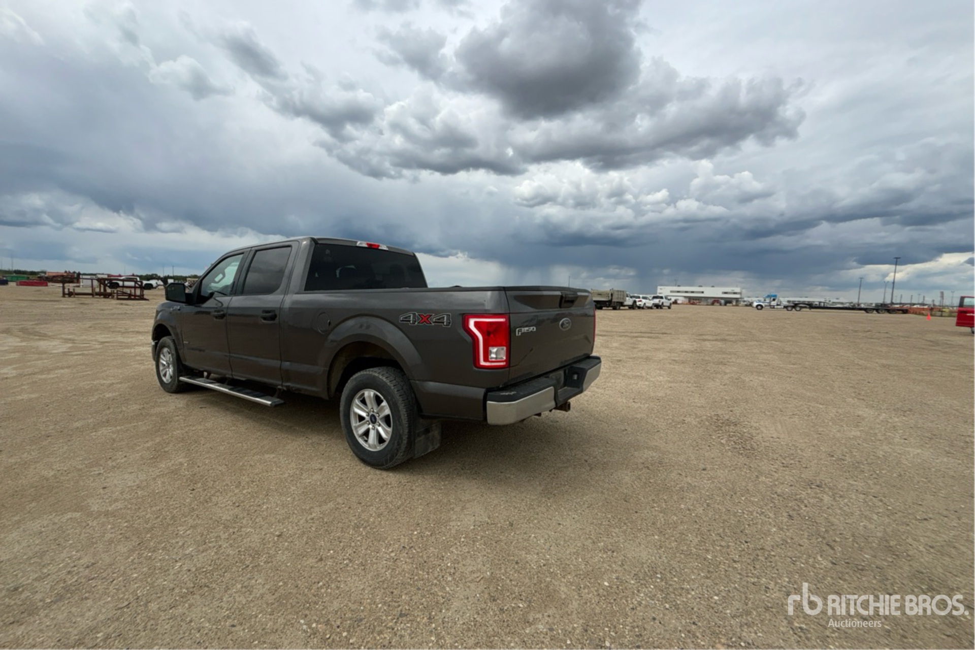 General Appearance with Picture, Left Rear Corner