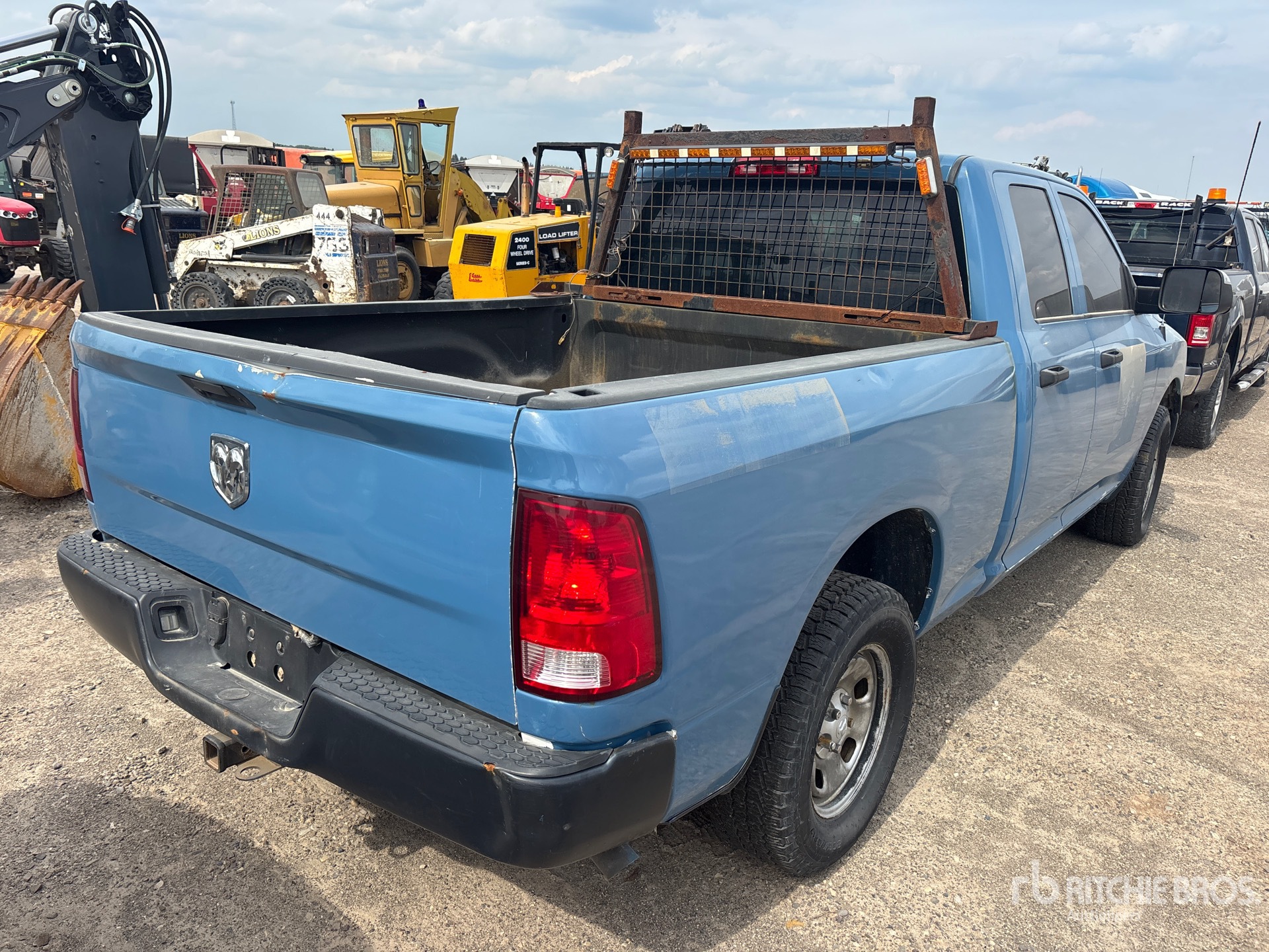 General Appearance with Picture, Right Rear Corner