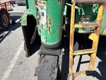 Chassis with Meccanismo di sollevamento/abbassamento