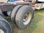 4 Underbody - Truck with
