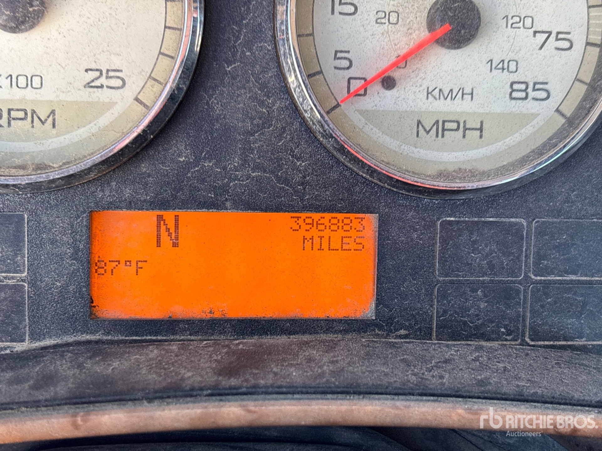 General Appearance with Hour Meter / Odometer
