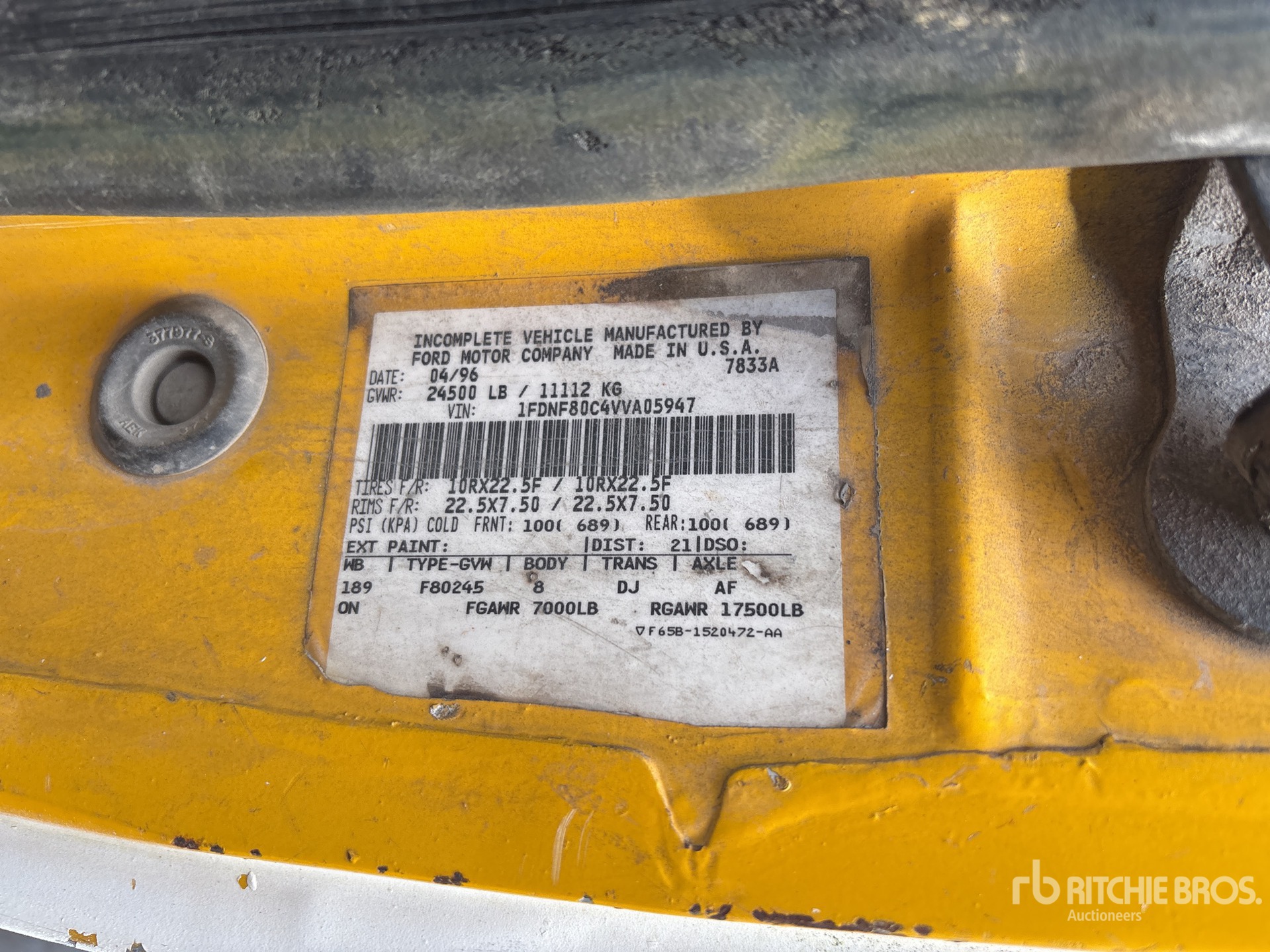 Photo of a 1997 Ford F800