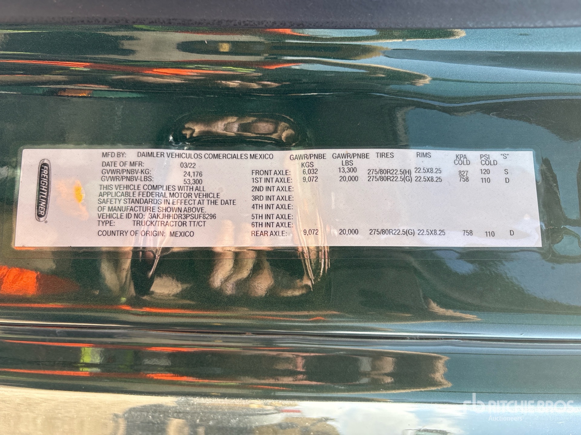 2023 Freightliner CASCADIA 126