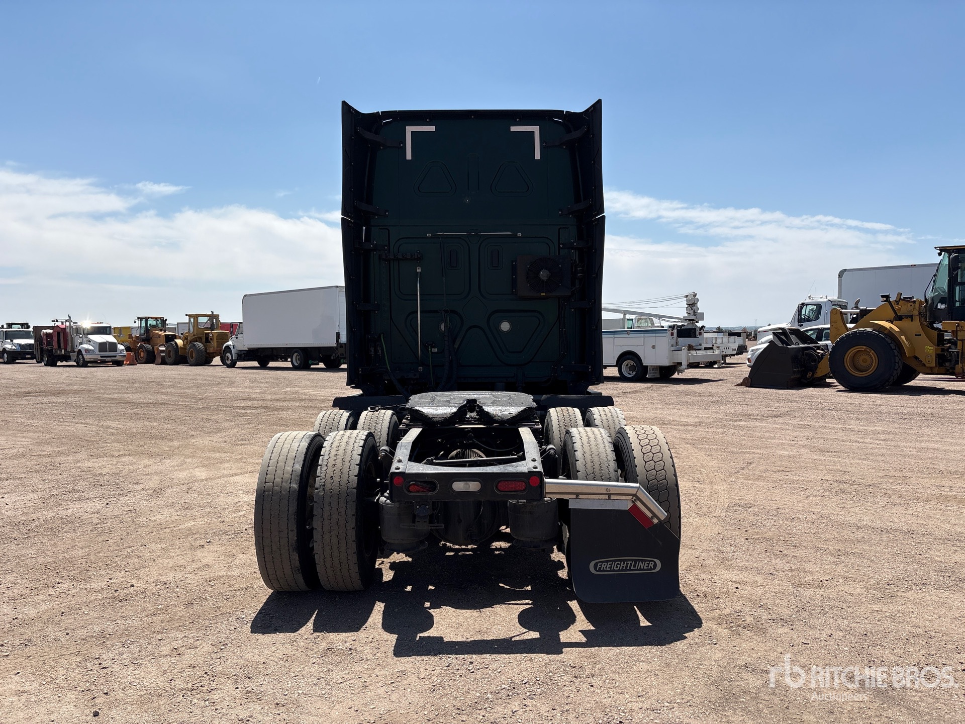 2023 Freightliner CASCADIA 126