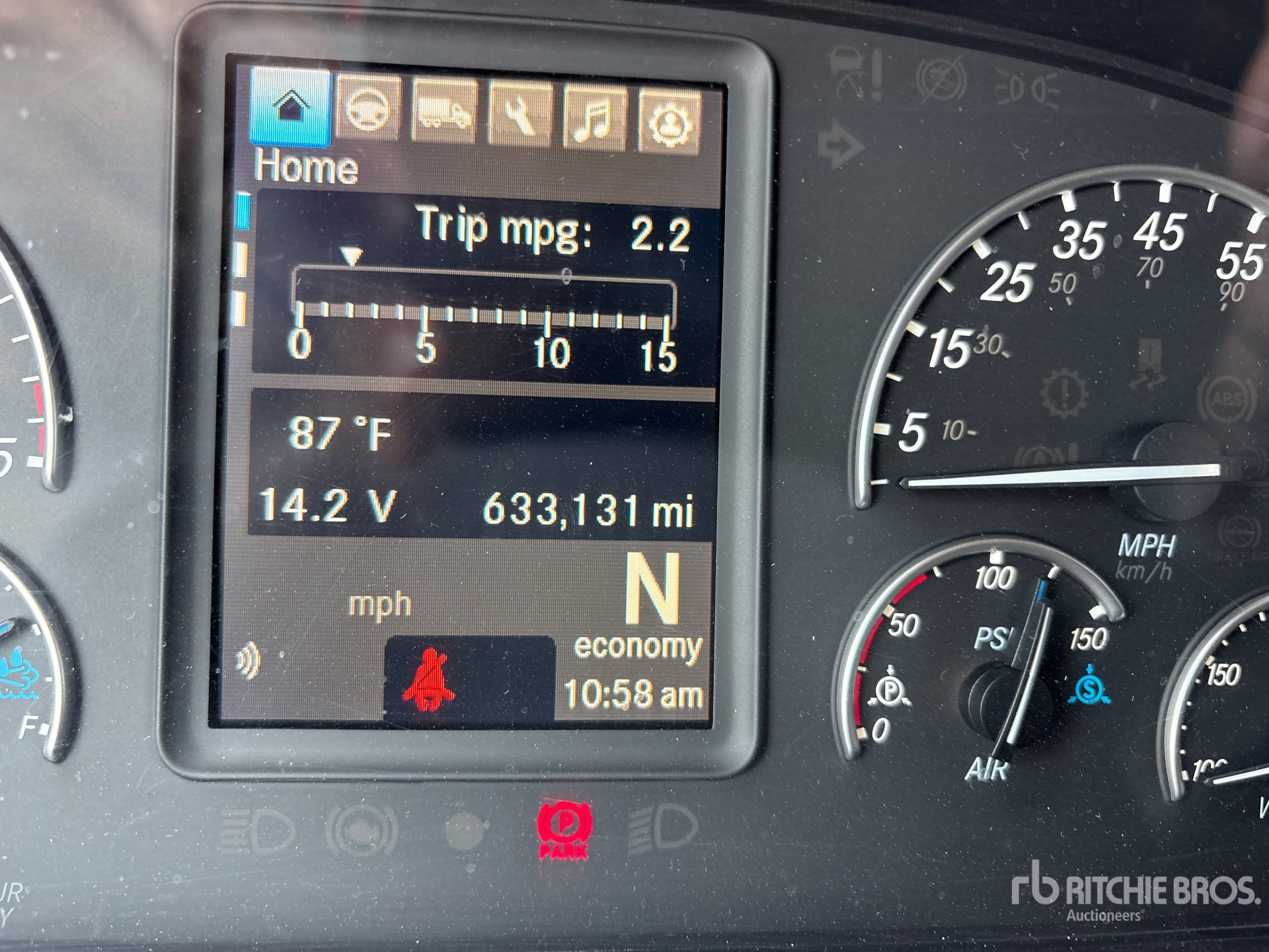 2023 Freightliner CASCADIA 126