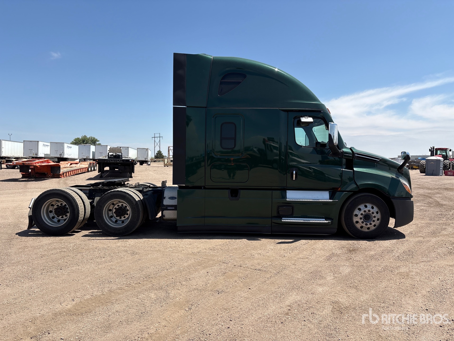2023 Freightliner CASCADIA 126