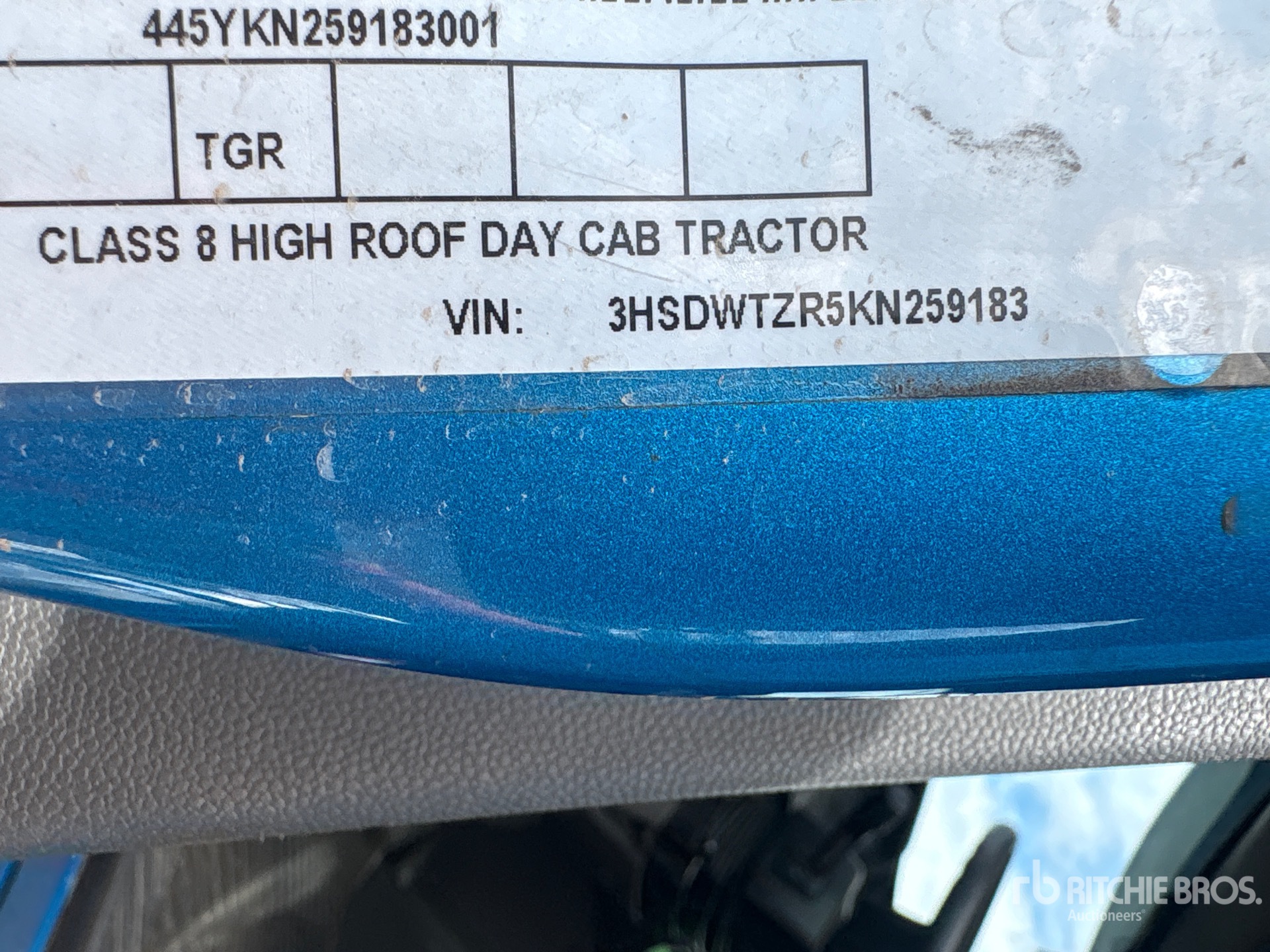 2019 International RH613