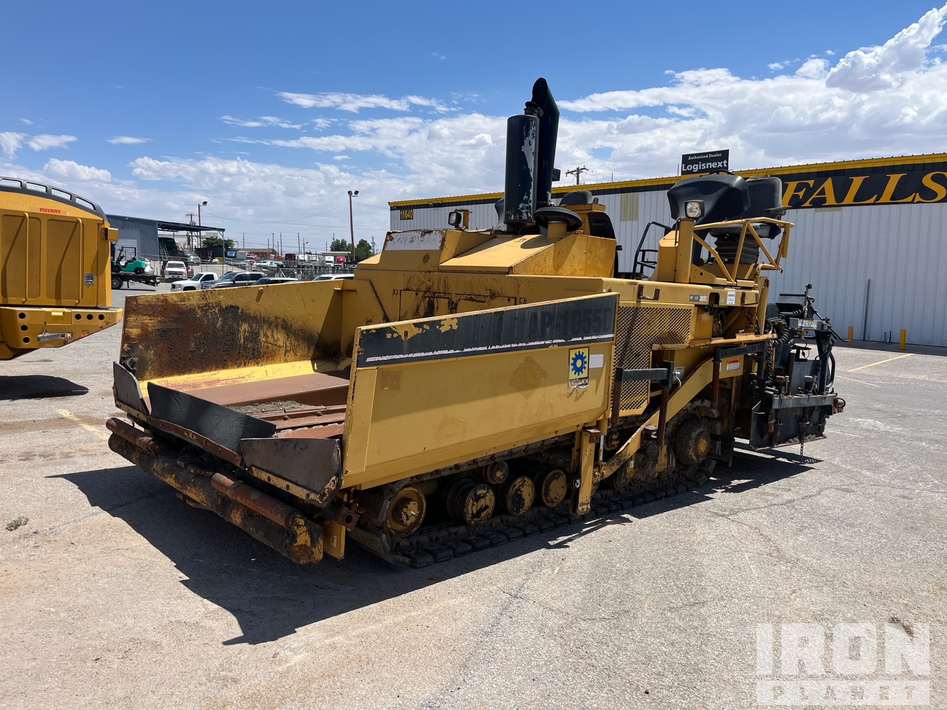 Photo of a 2006 Caterpillar AP1055D