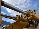 Hydraulics with Bucket Tilt Cylinders