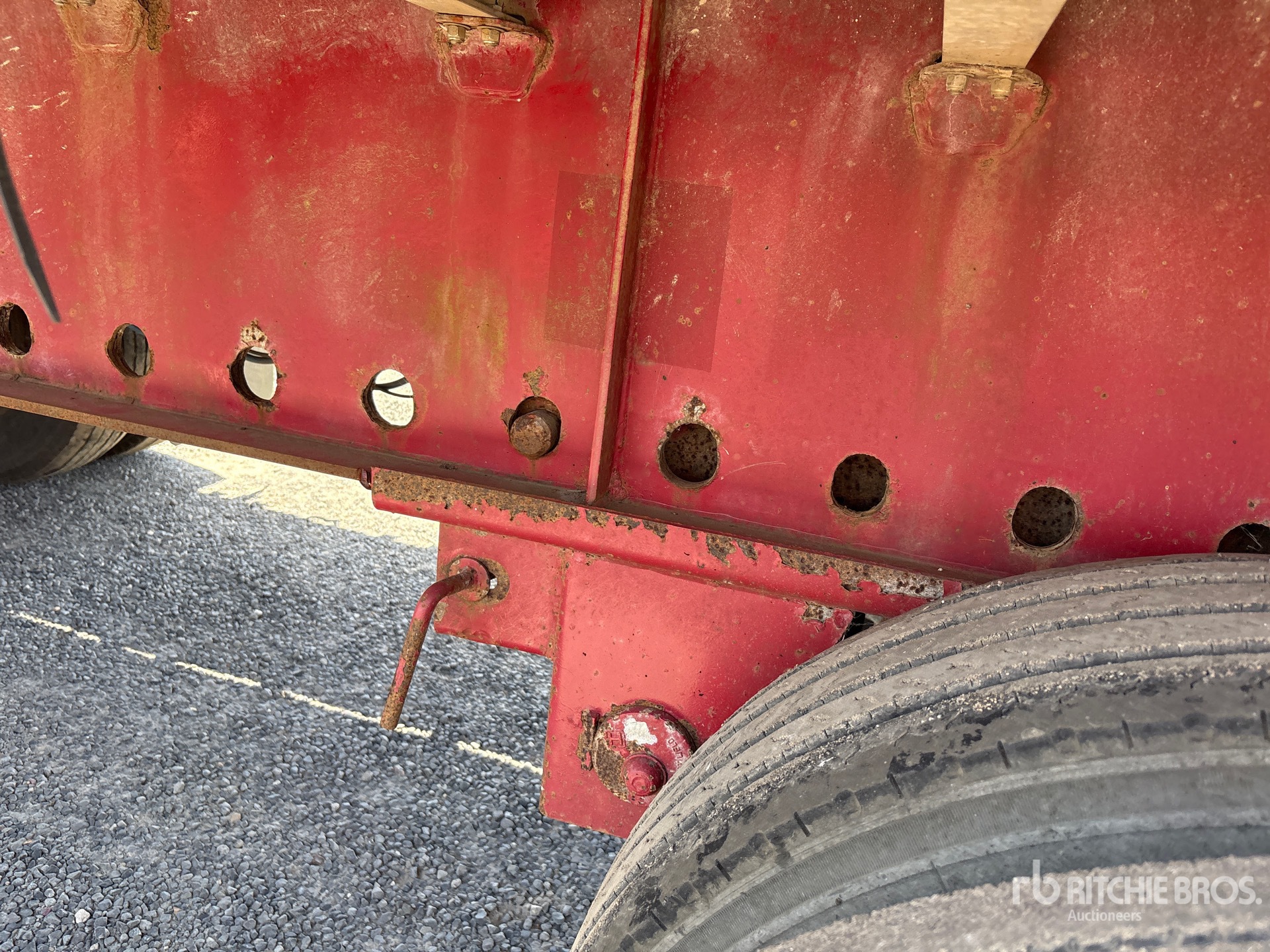 2008 Transcraft 53 ft T/A Spread Axle
