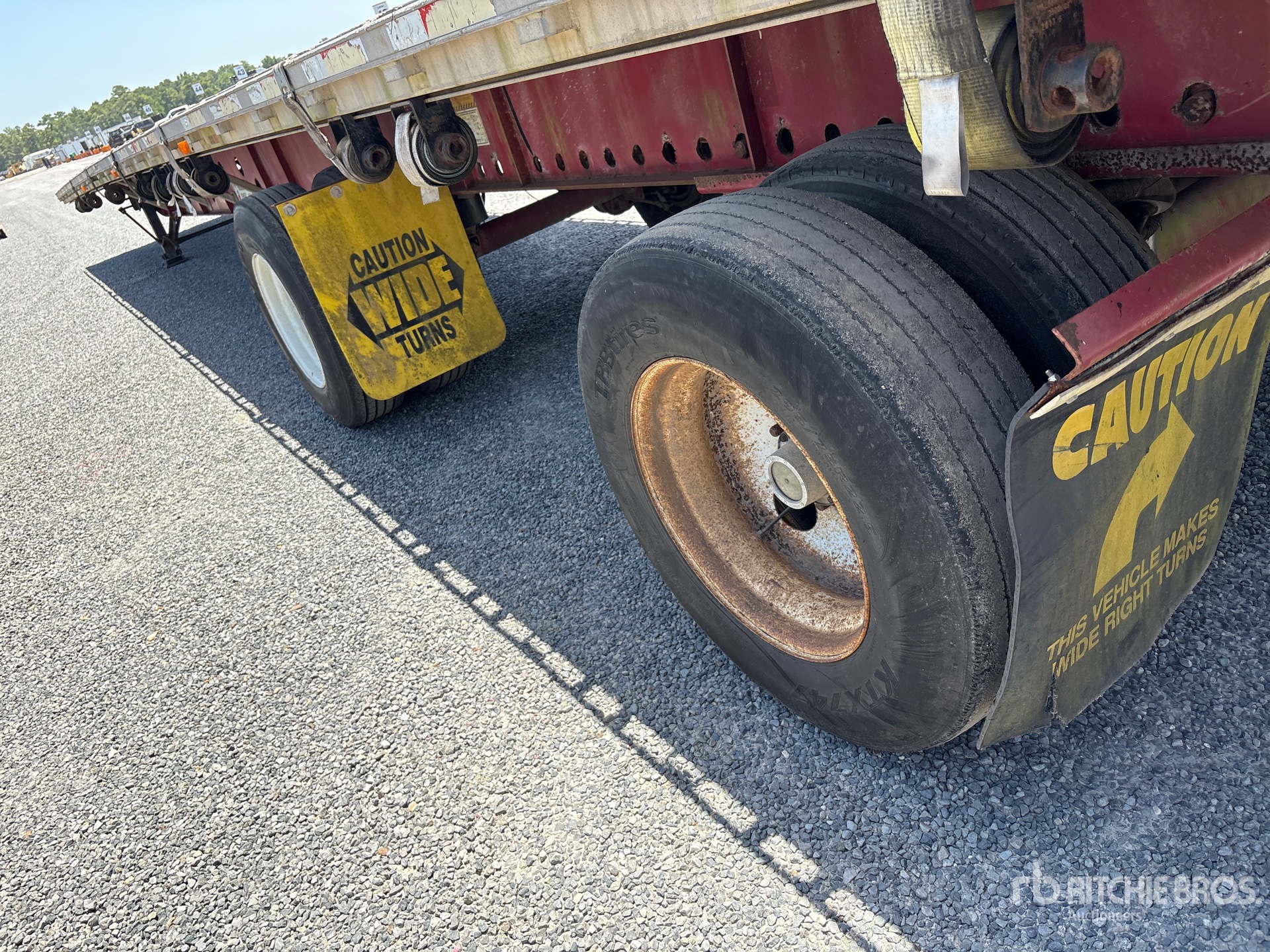 2008 Transcraft 53 ft T/A Spread Axle