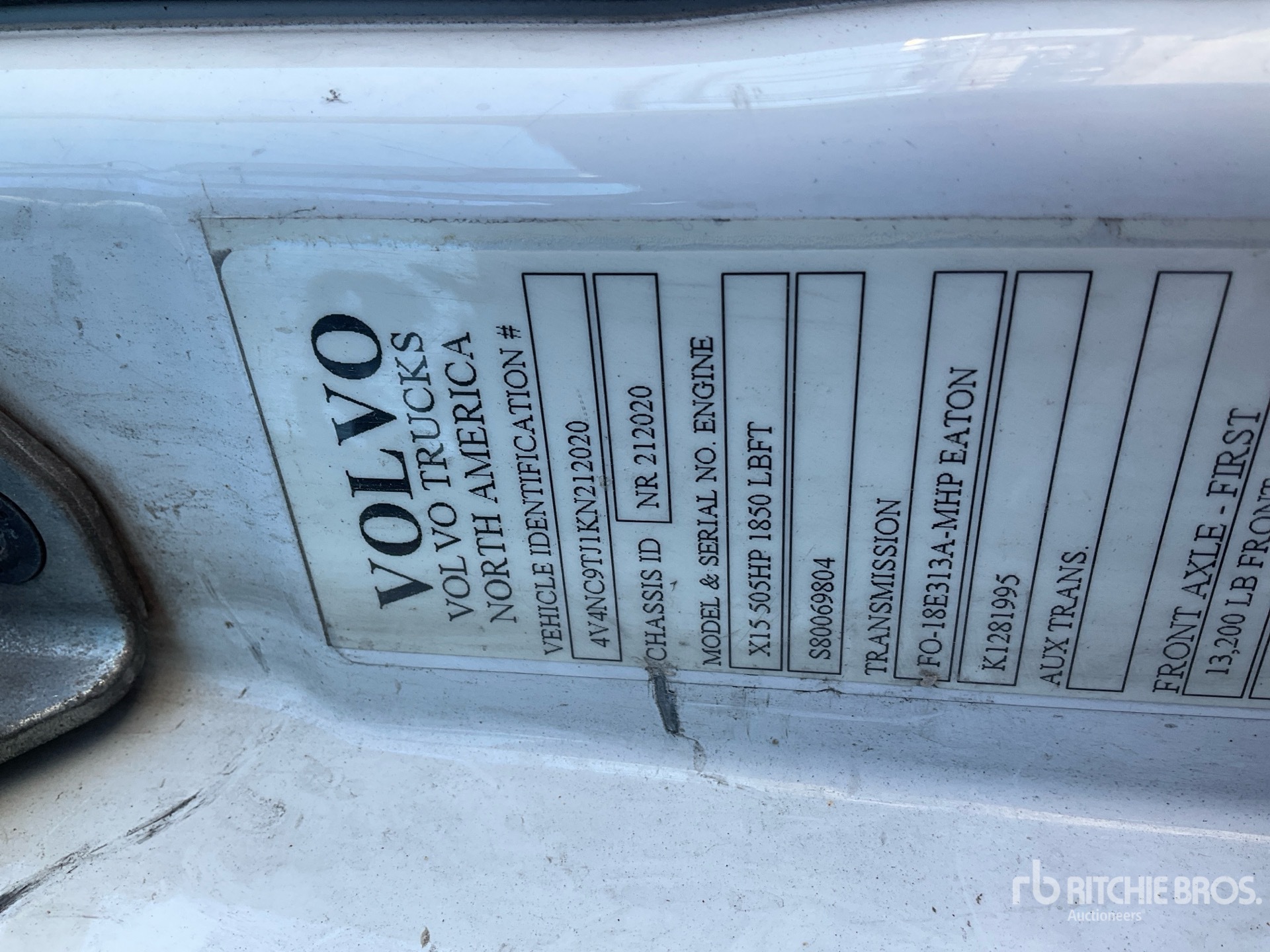 Photo of a 2019 Volvo VNL860