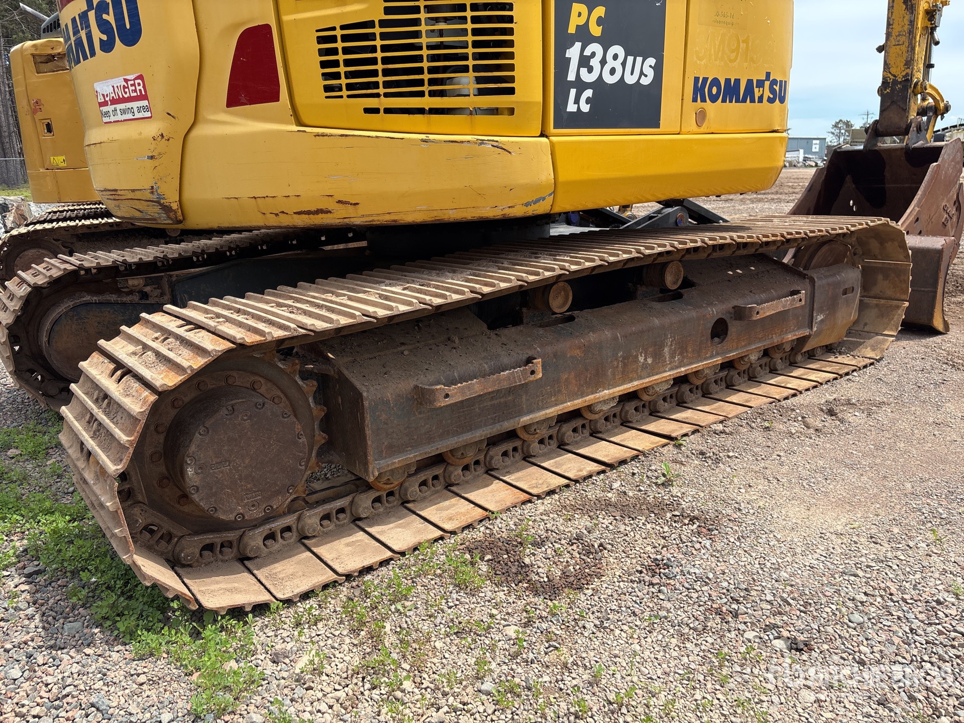 2019 Komatsu PC138USLC-11