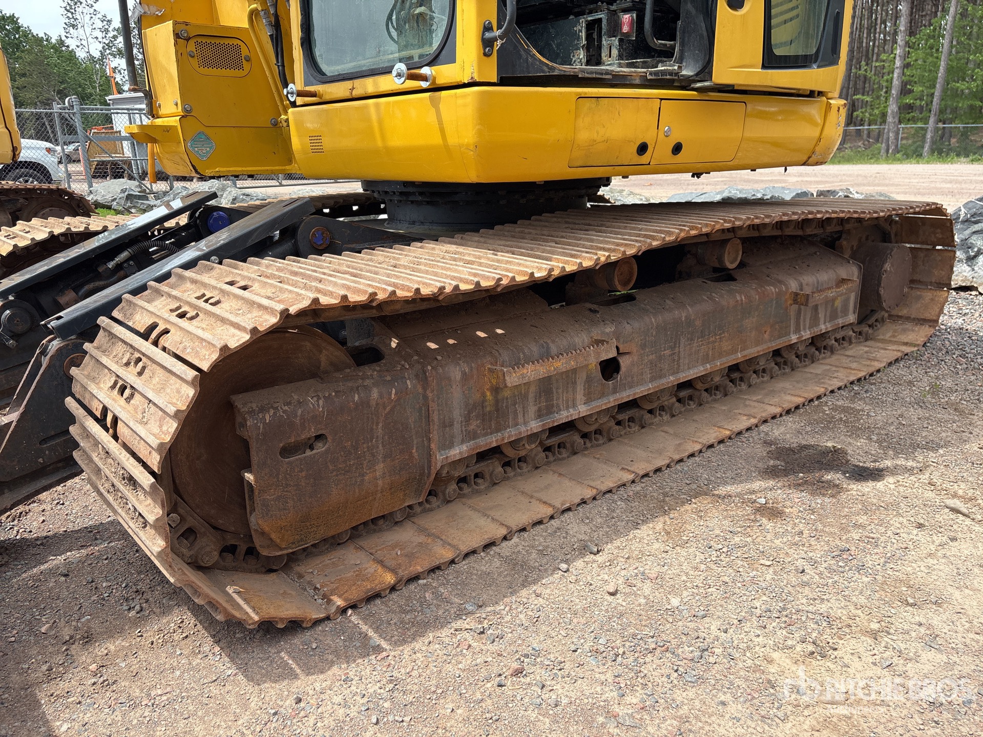 2019 Komatsu PC138USLC-11