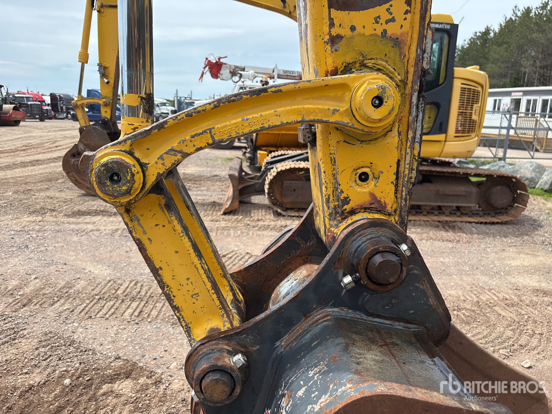 2019 Komatsu PC138USLC-11