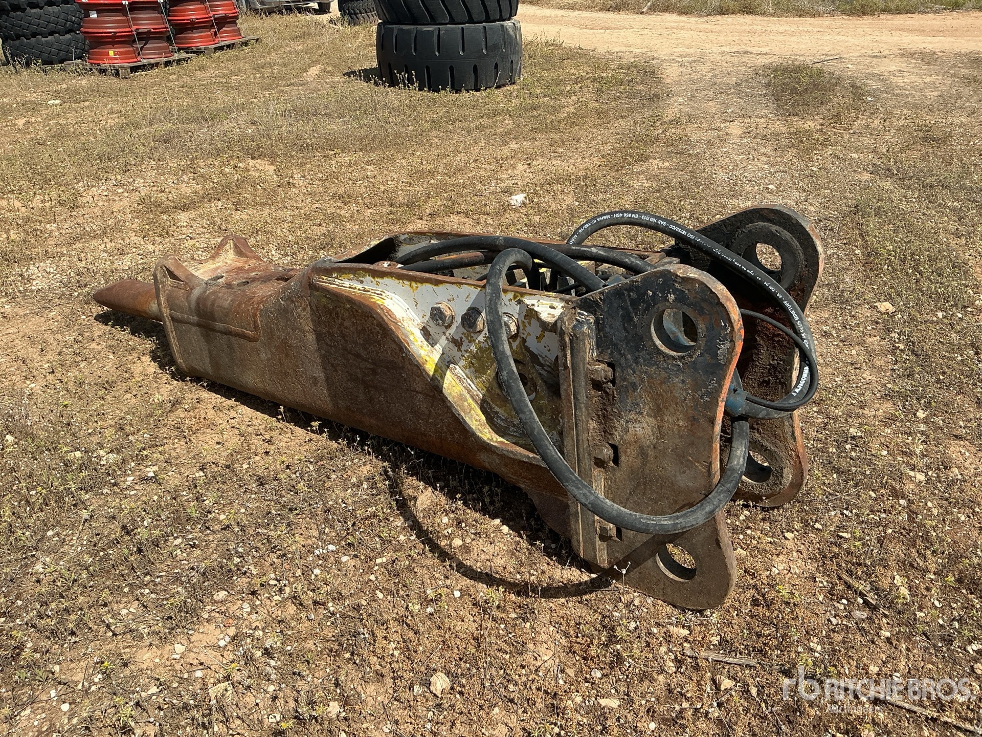 General Appearance with Picture, Left Rear Corner