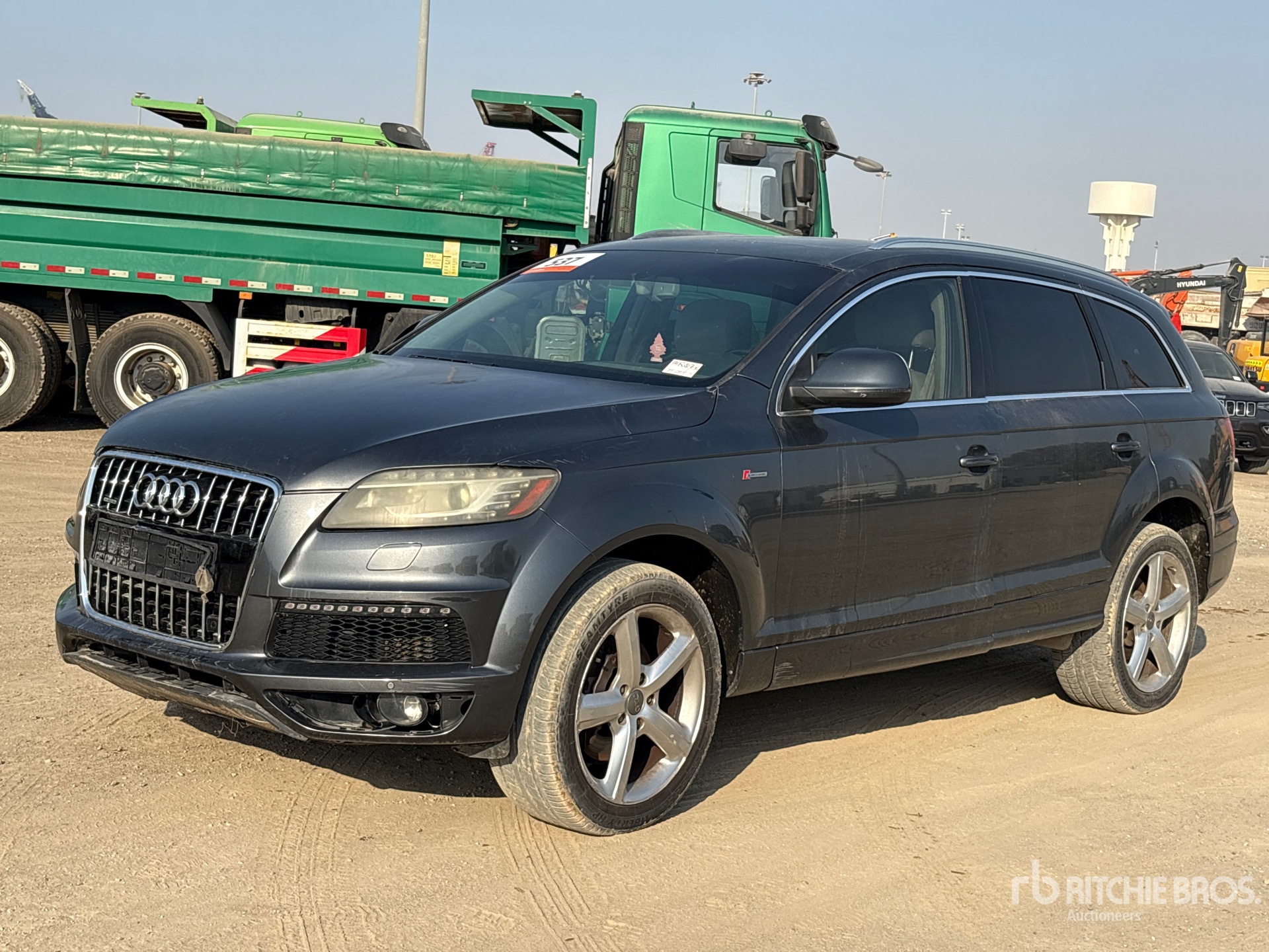 General Appearance with Picture, Left Front Corner