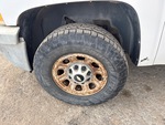 Underbody with Left Steer Tire