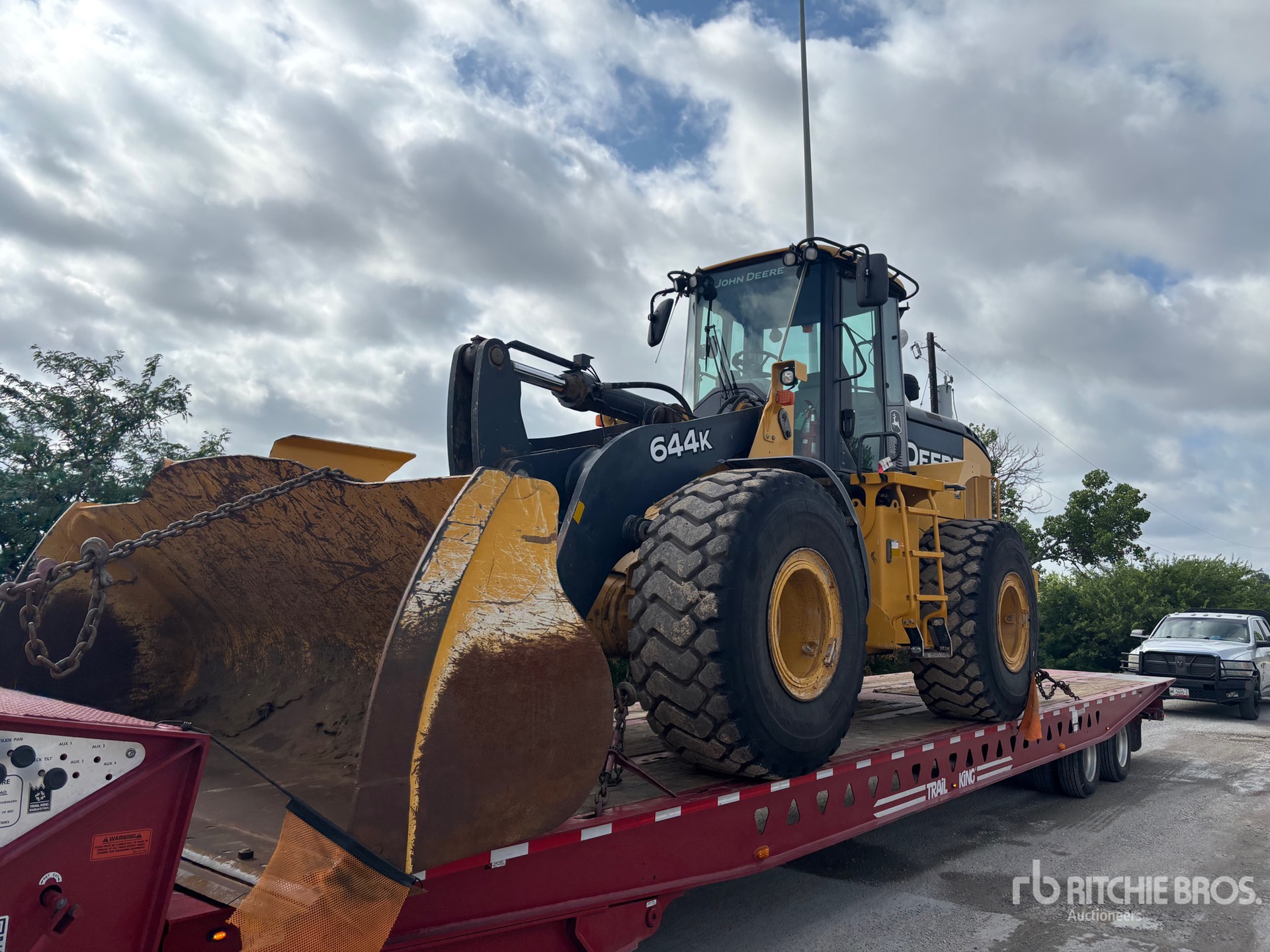 Photo of a 2019 John Deere 644K