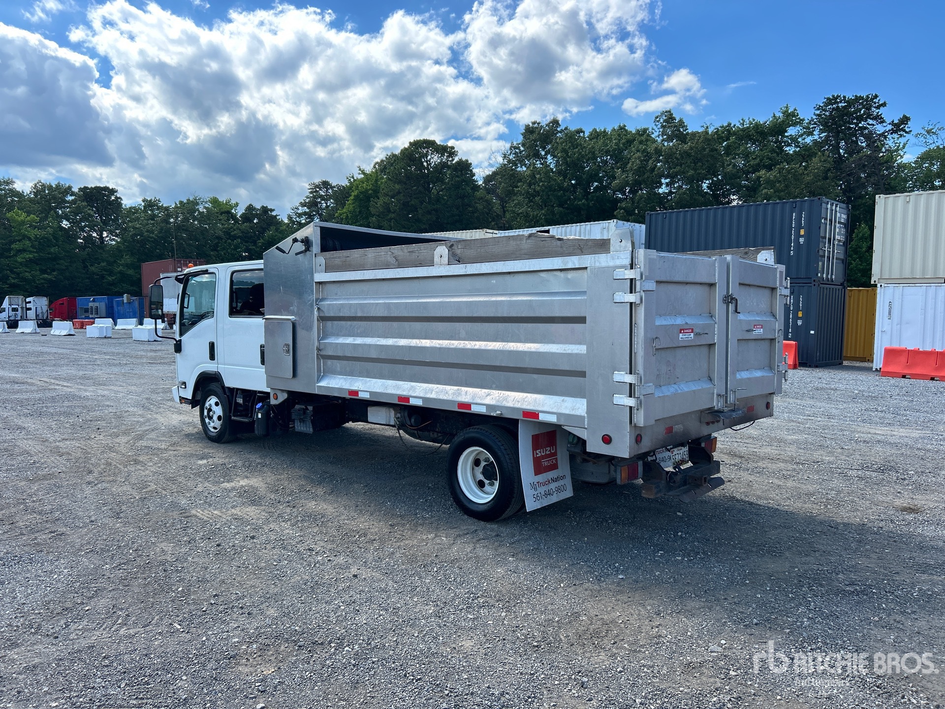 2022 Isuzu NPR