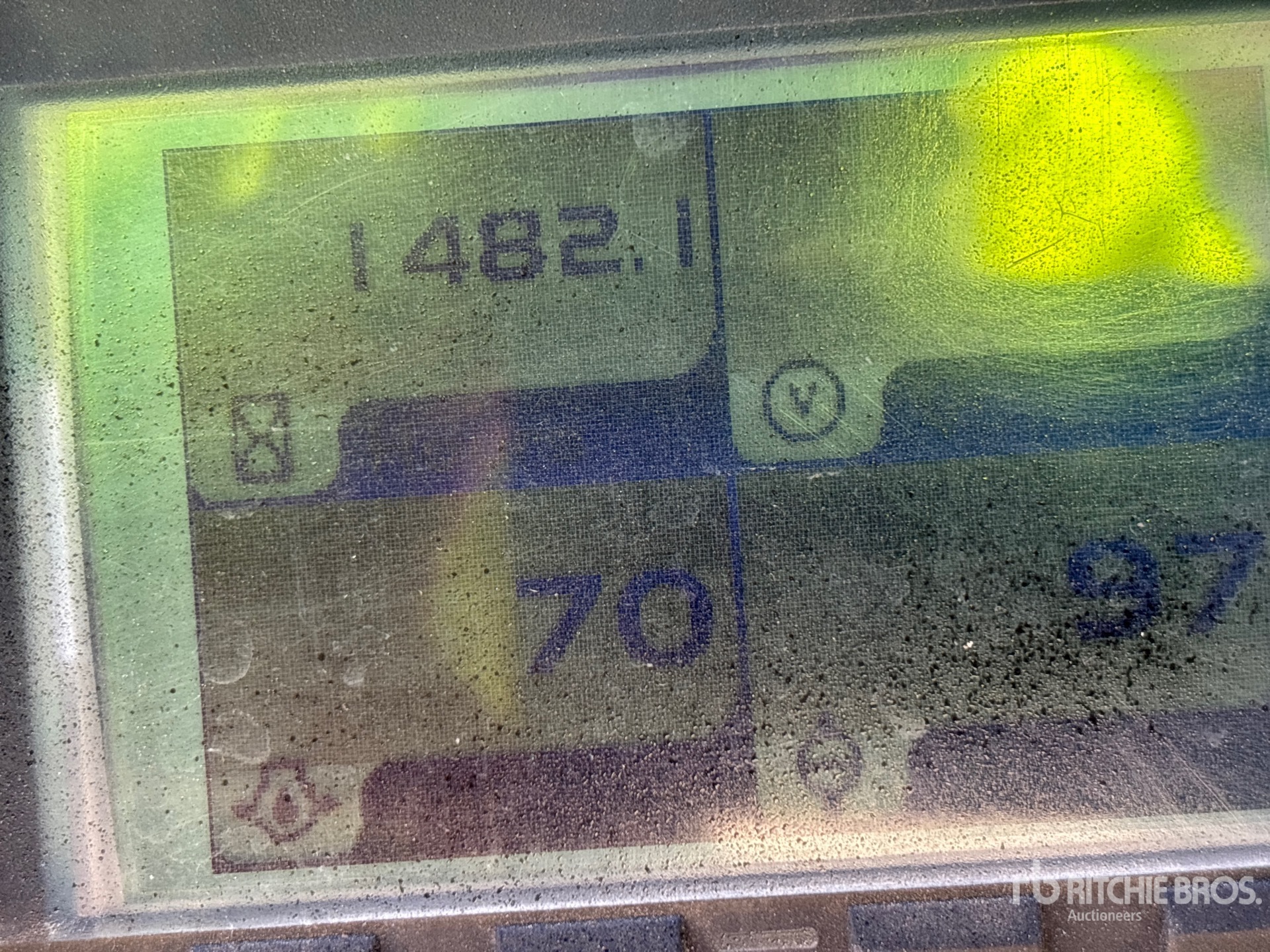 General Appearance with Hour Meter / Odometer