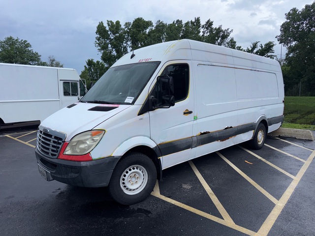 2008 Freightliner Sprinter 2500 Cargo Van