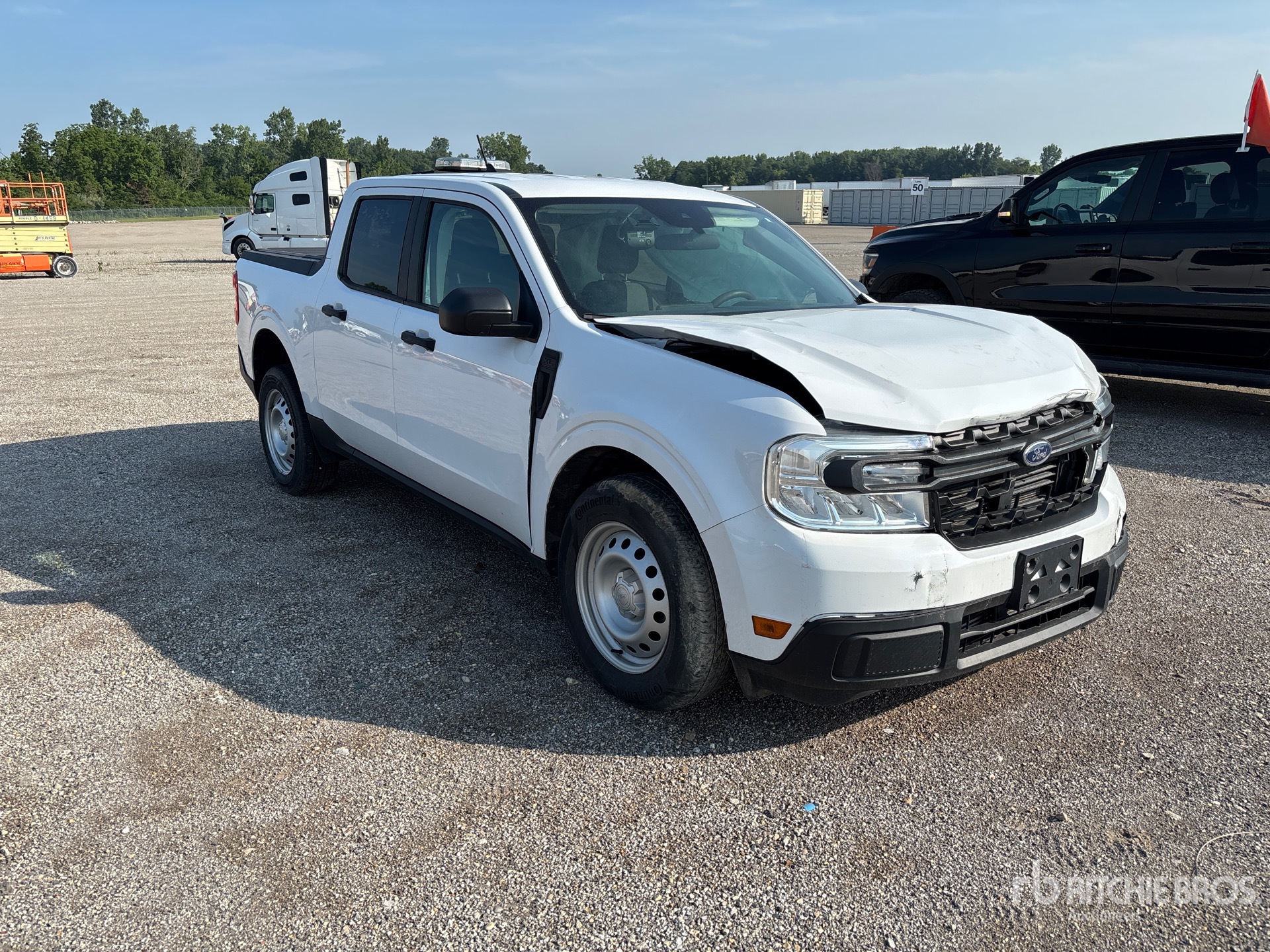 General Appearance with Picture, Right Front Corner
