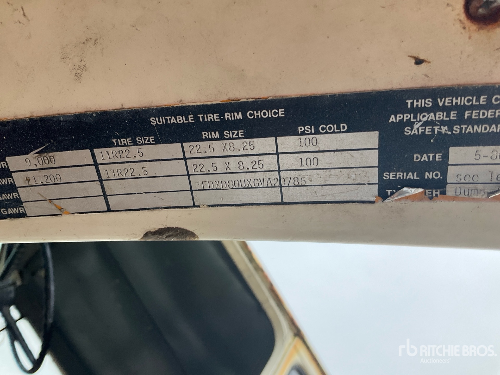 Photo of a 1986 Ford C8000