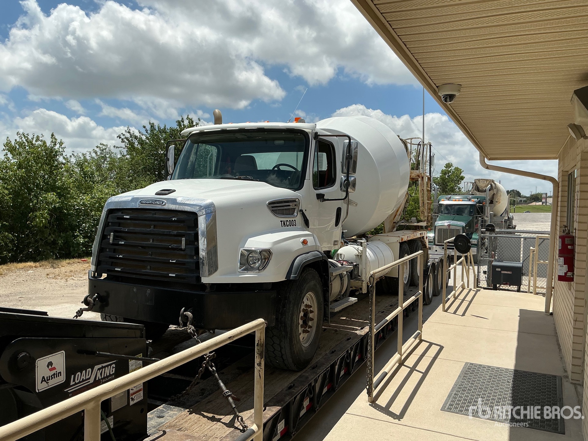2015 Freightliner 114SD