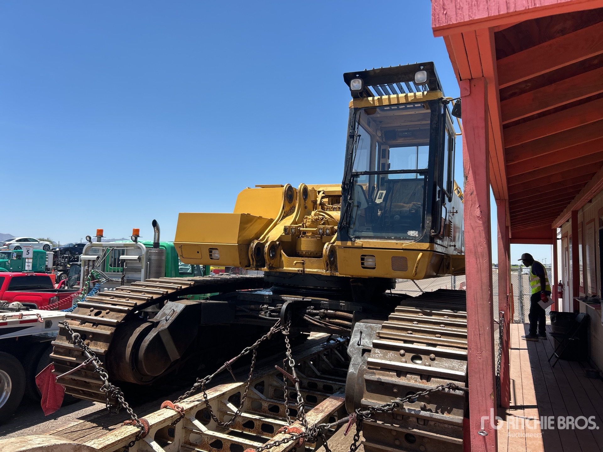 Photo of a 1993 Caterpillar 375