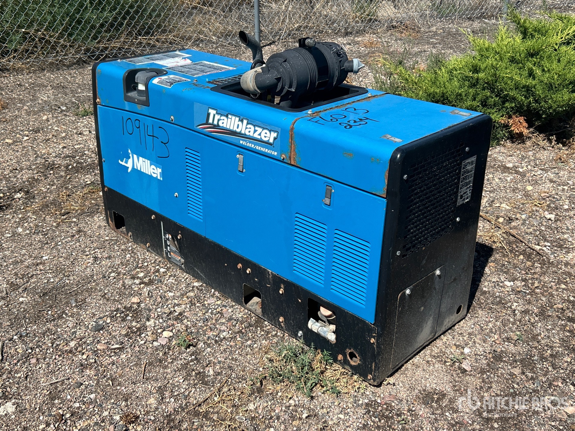 2017 Miller D302K