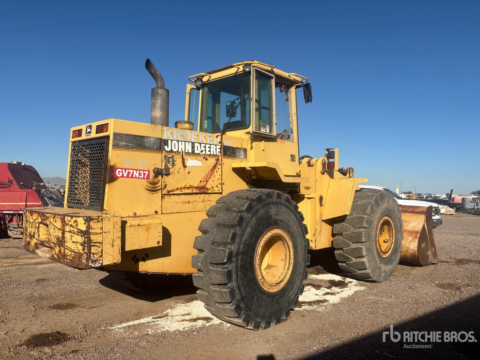 General Appearance with Picture, Right Rear Corner
