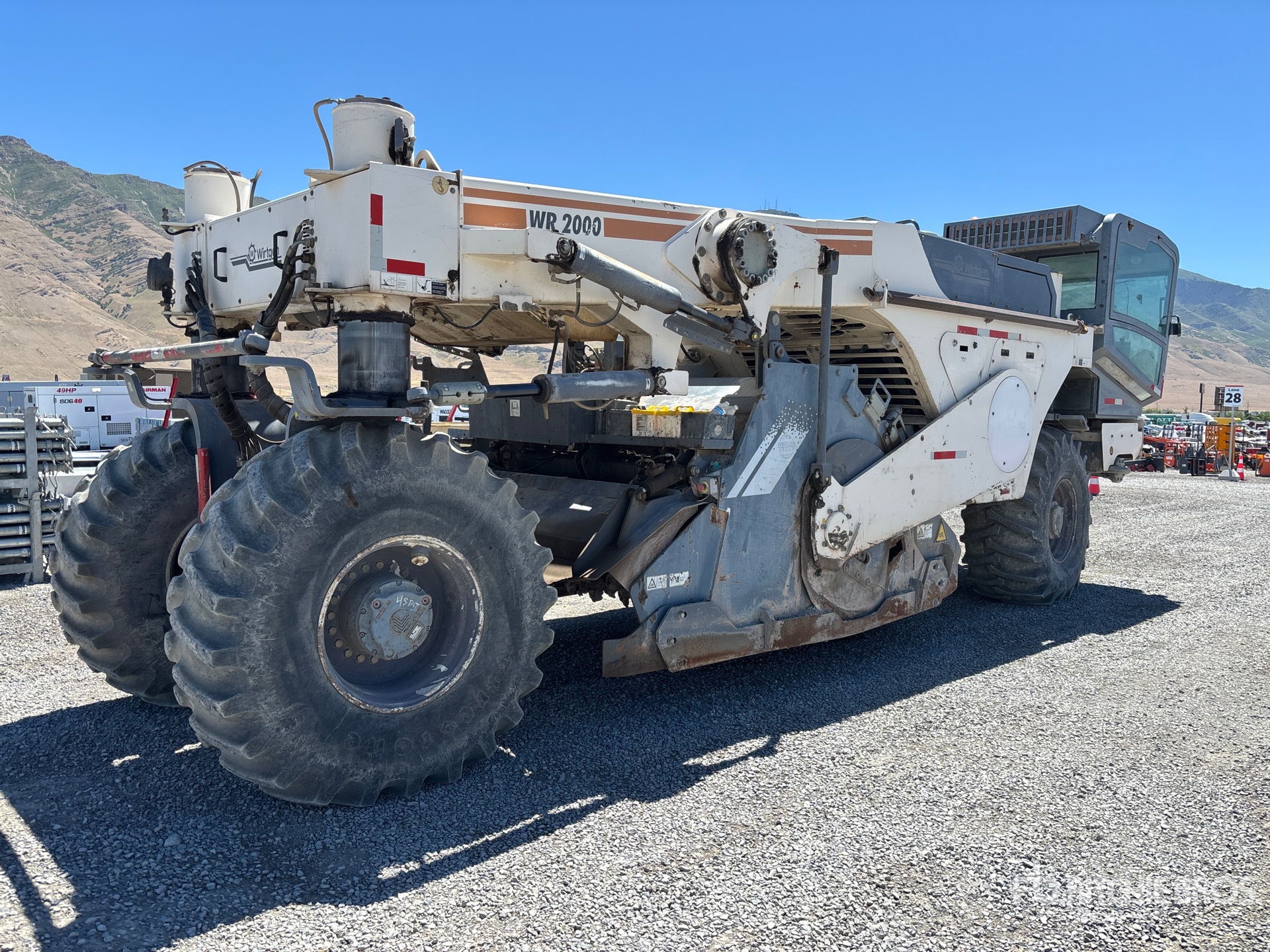 General Appearance with Picture, Right Rear Corner