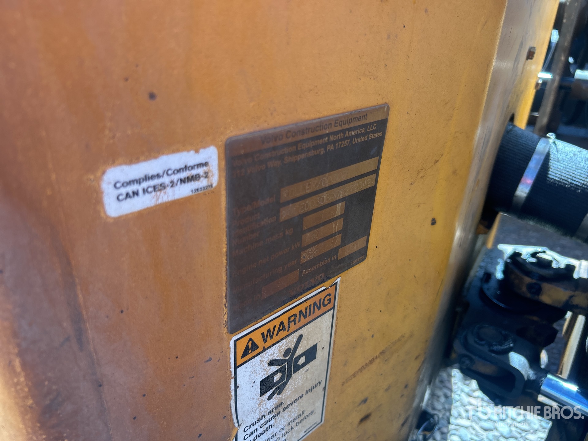 Photo of a 2020 Volvo DD30B