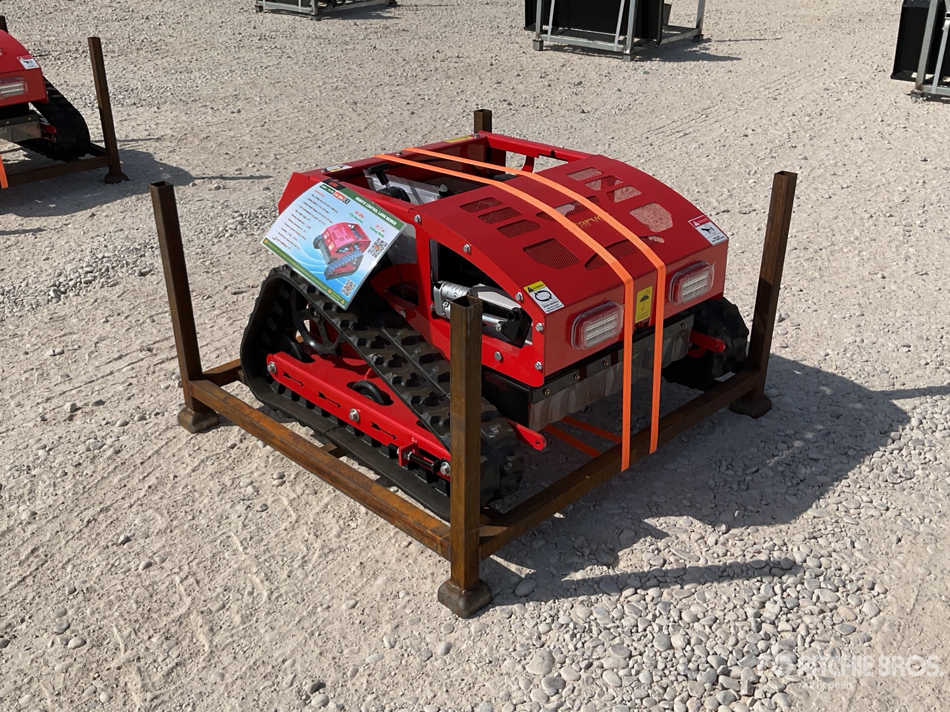 General Appearance with Picture, Right Front Corner