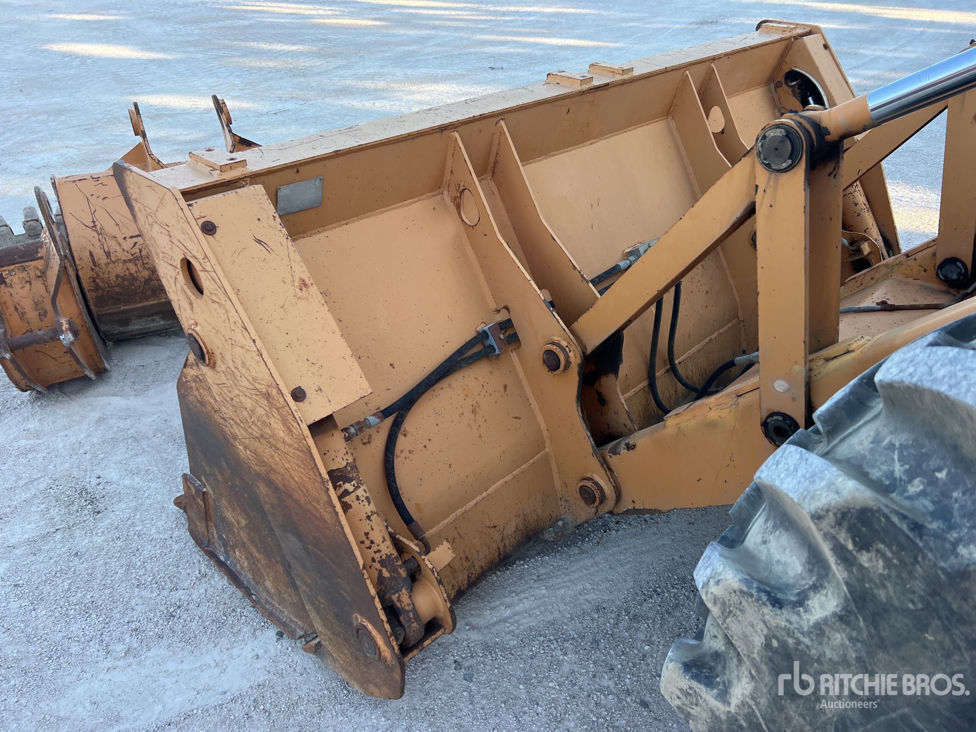 2008 Case 695 SUPER R