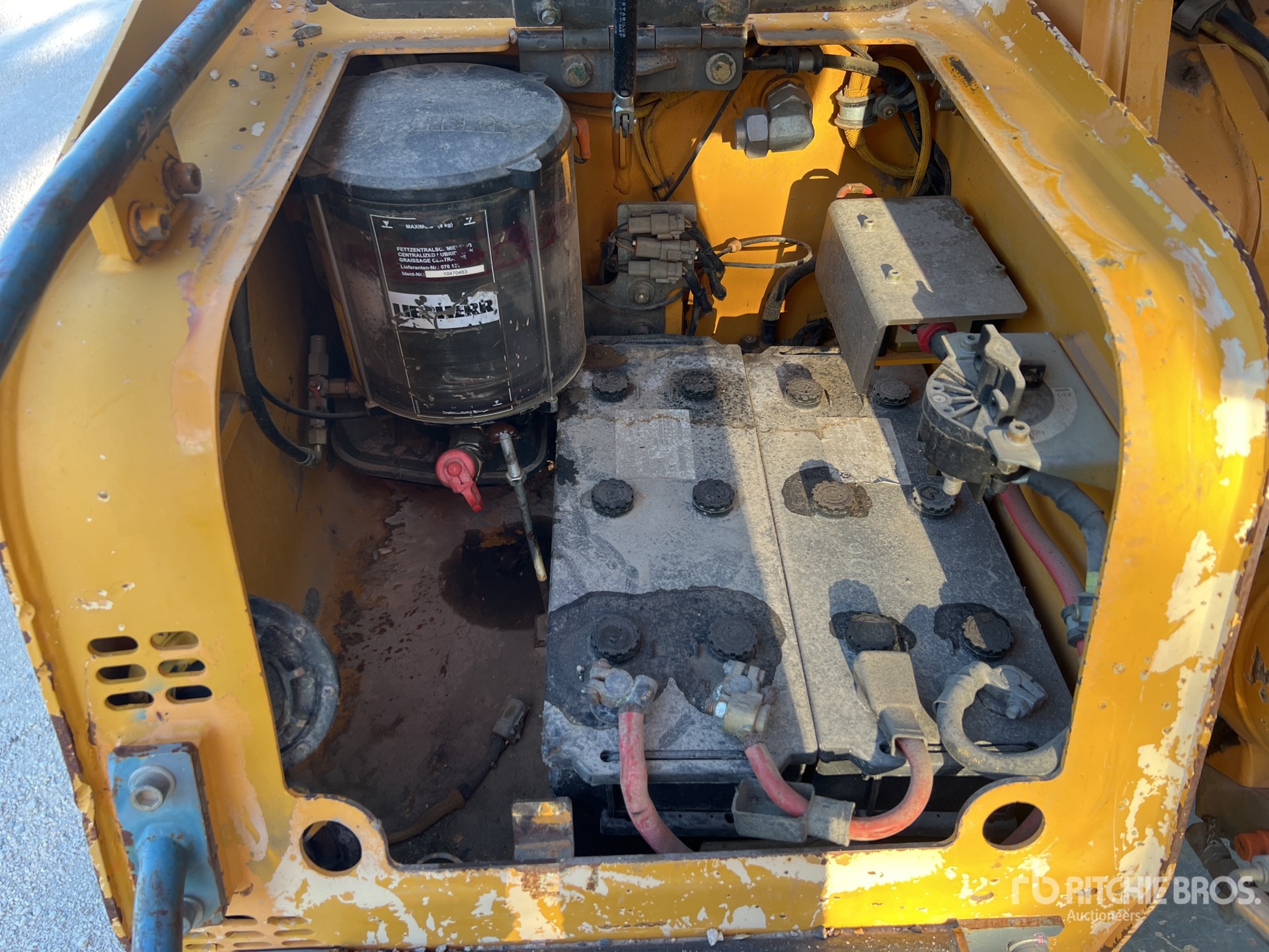 2013 Liebherr R906 LC LITRONI