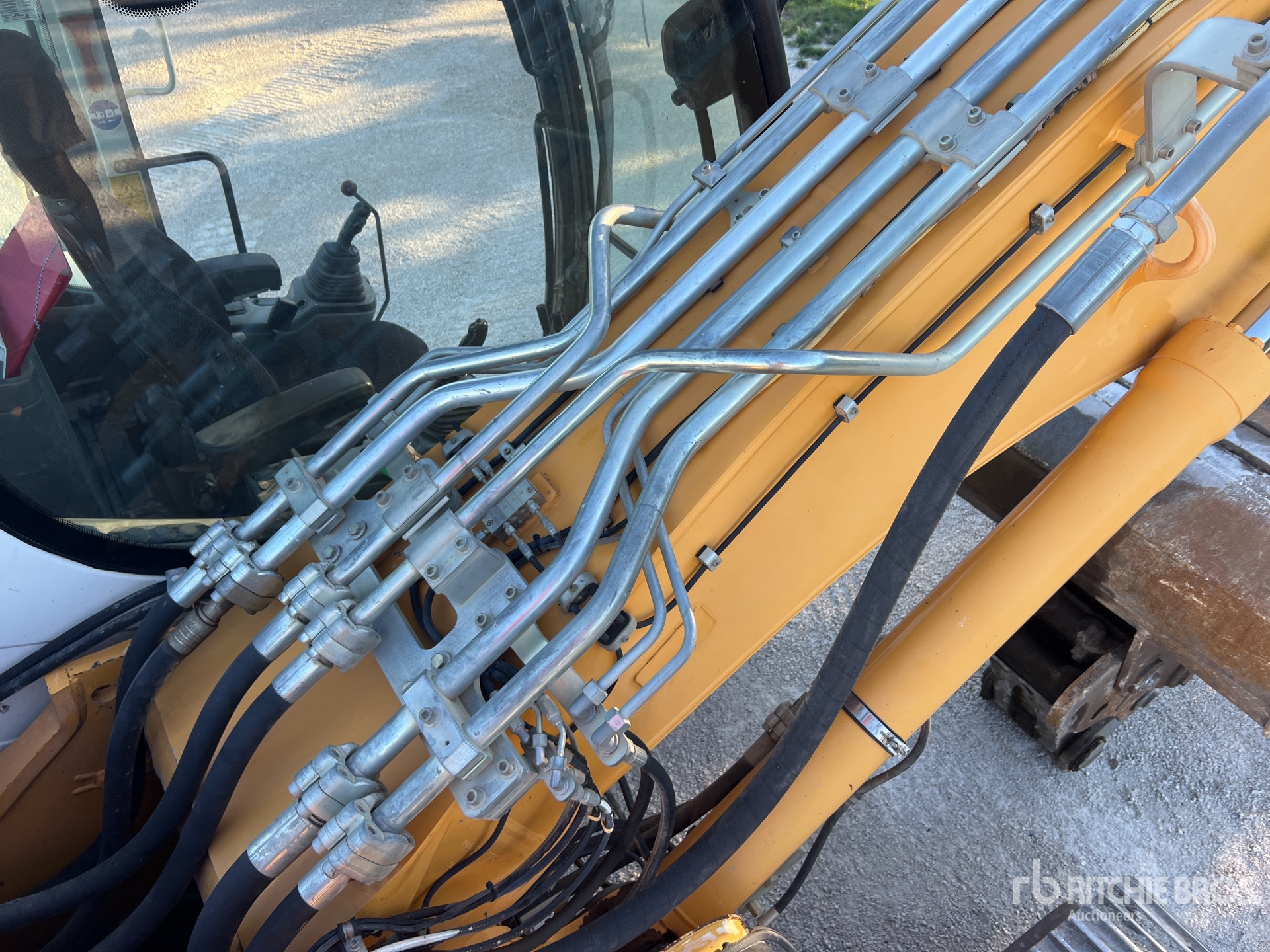 2013 Liebherr R906 LC LITRONI