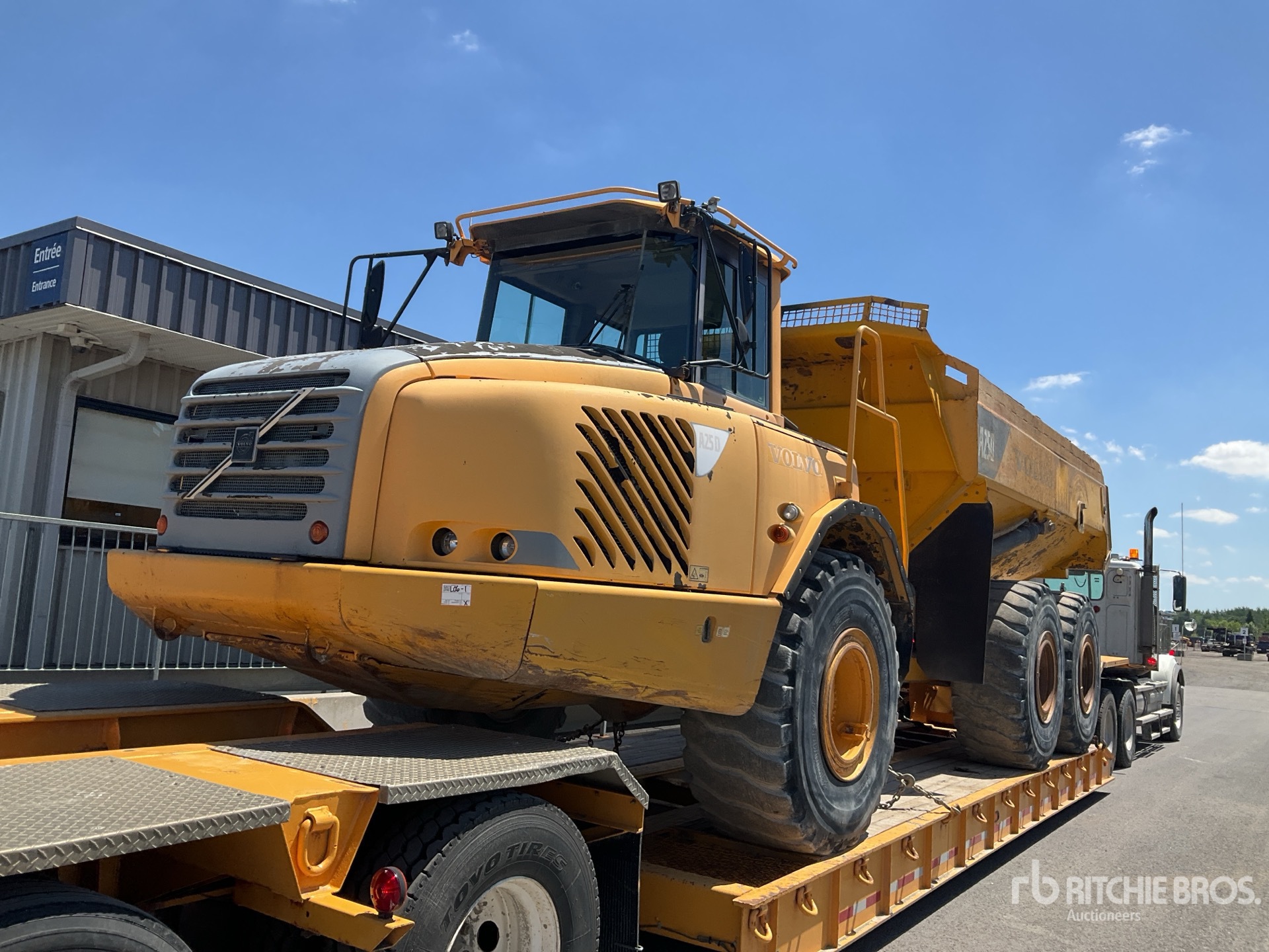 Photo of a 2006 Volvo A25D