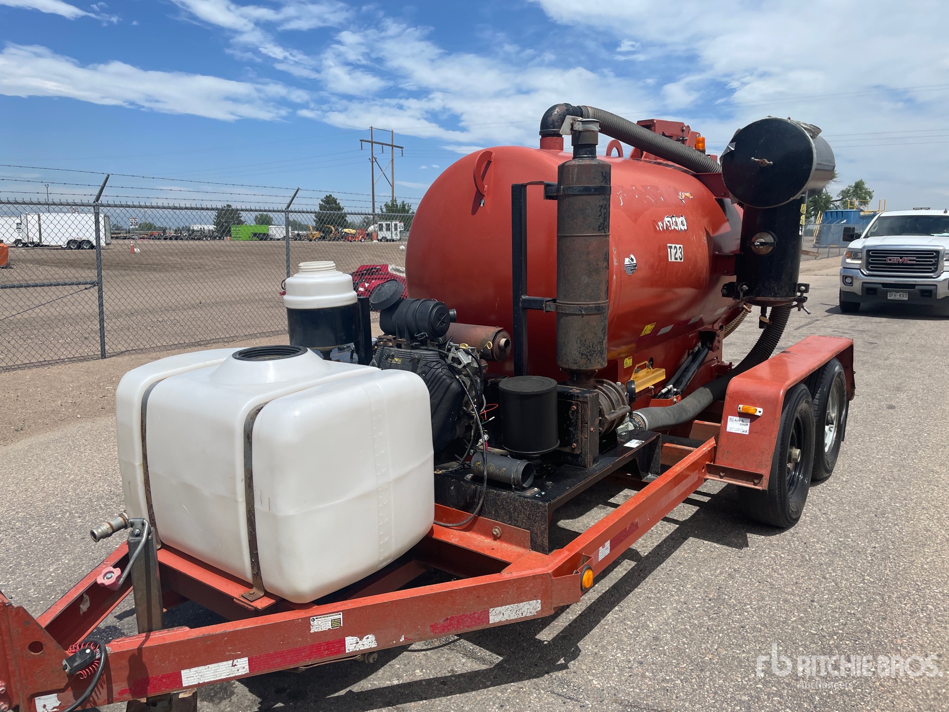 Photo of a 2017 Ditch Witch MV800
