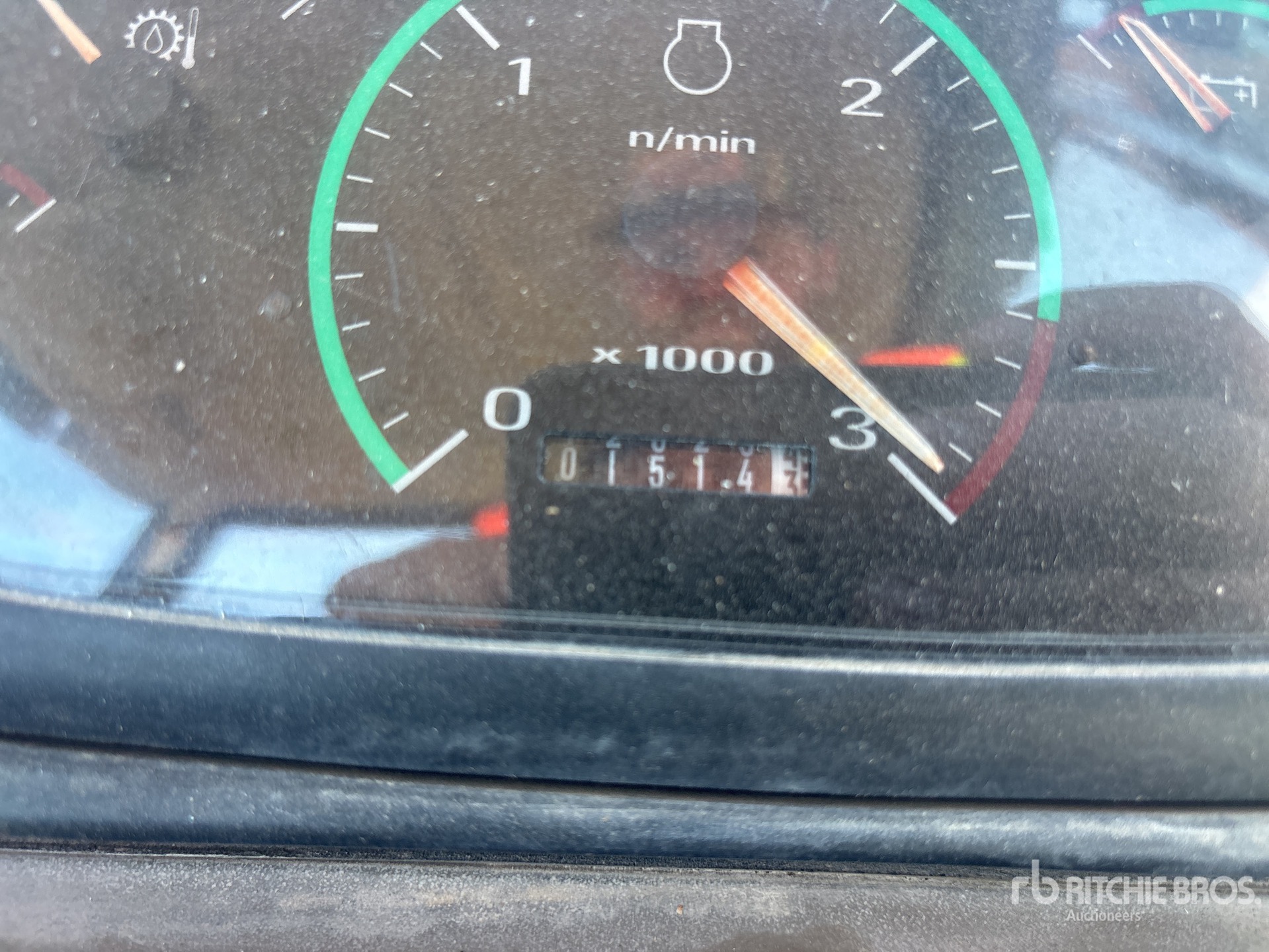 General Appearance with Hour Meter / Odometer