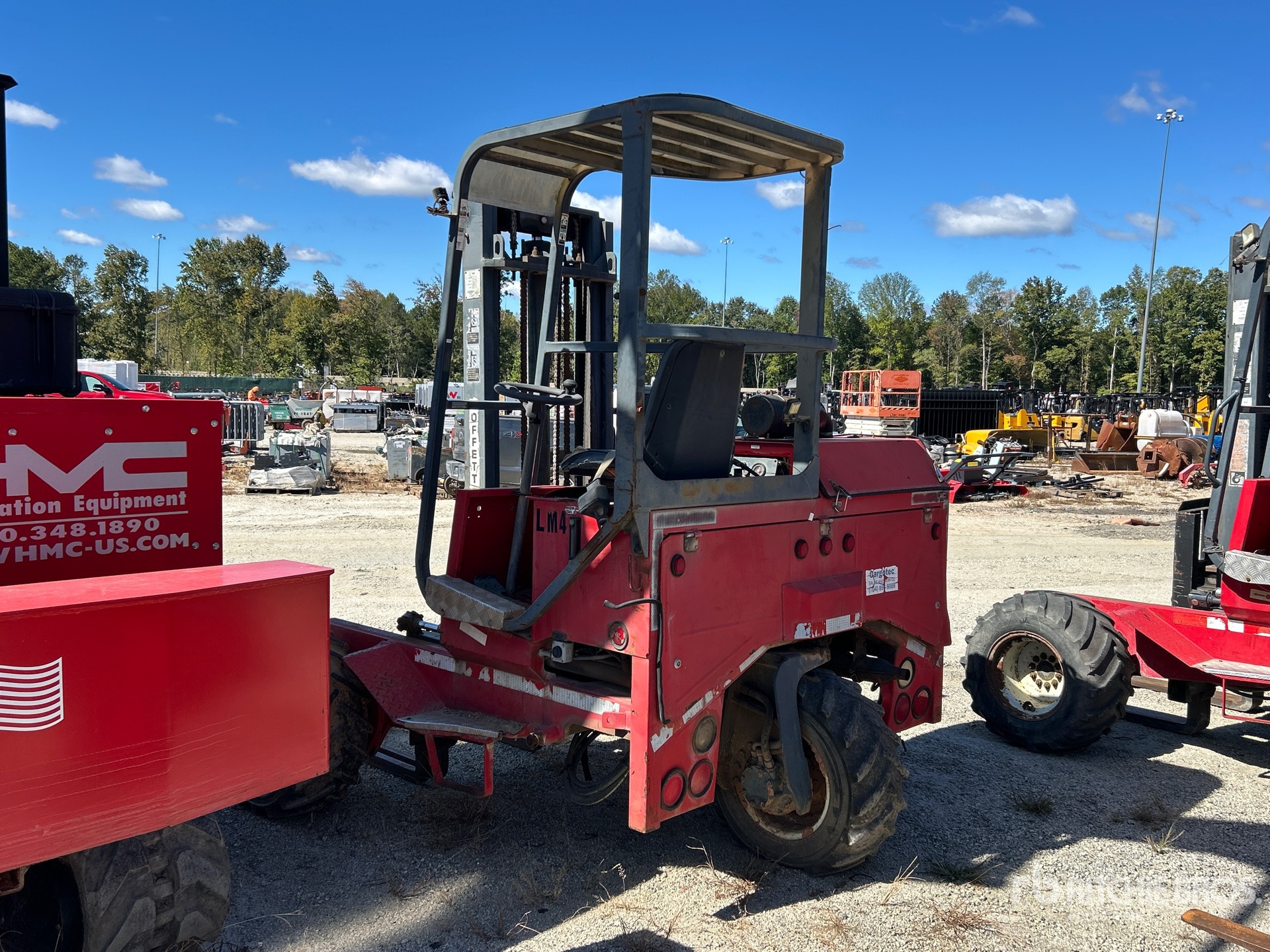 2003 Moffett M5000