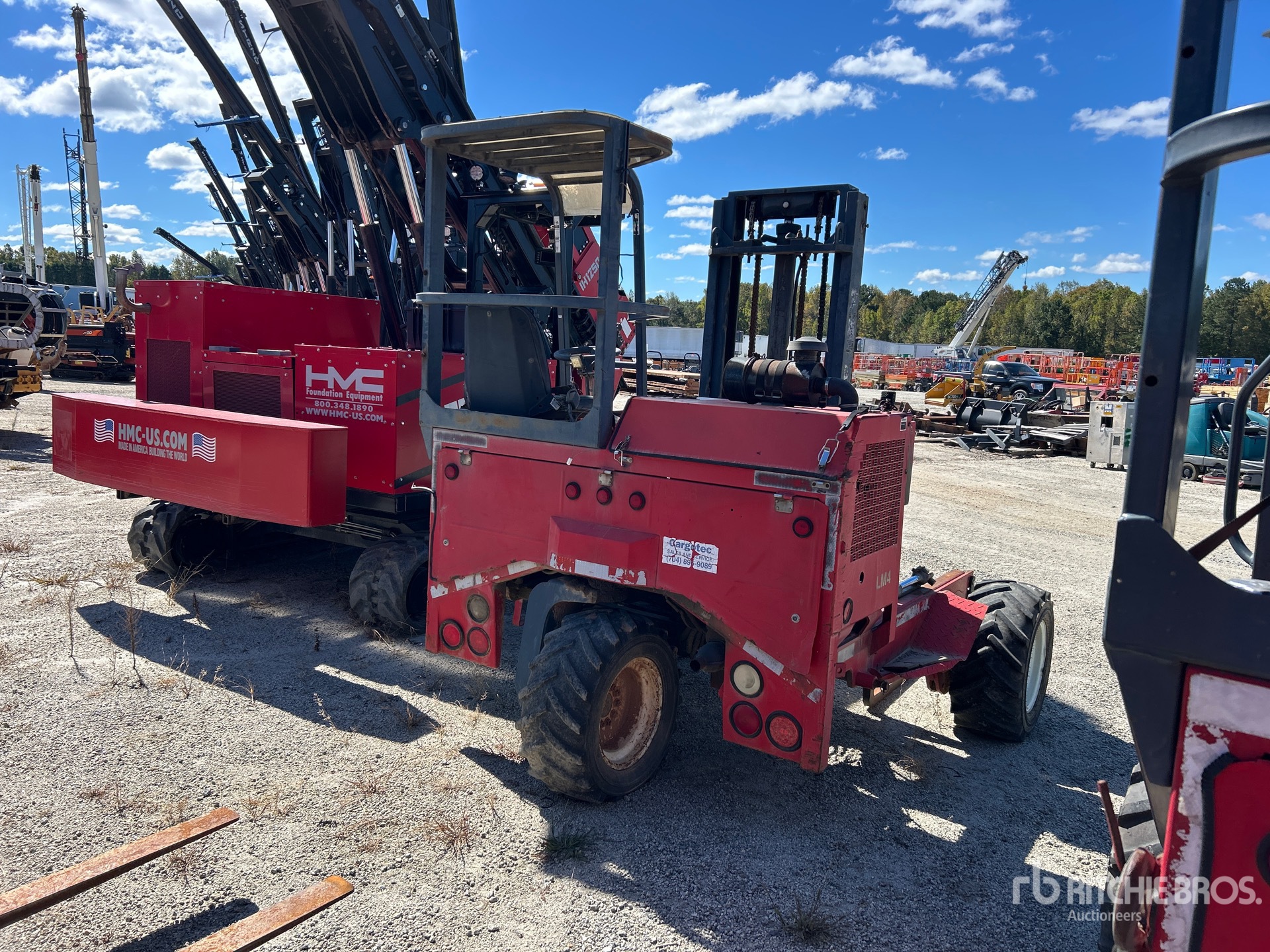 2003 Moffett M5000