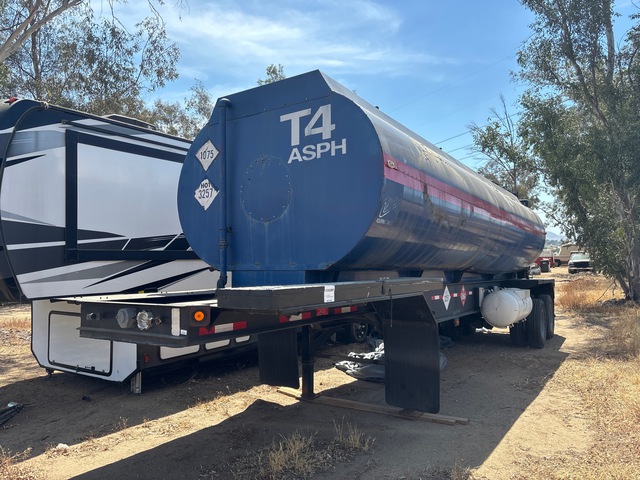 2008 Neville Built T/A Tanker Trailer