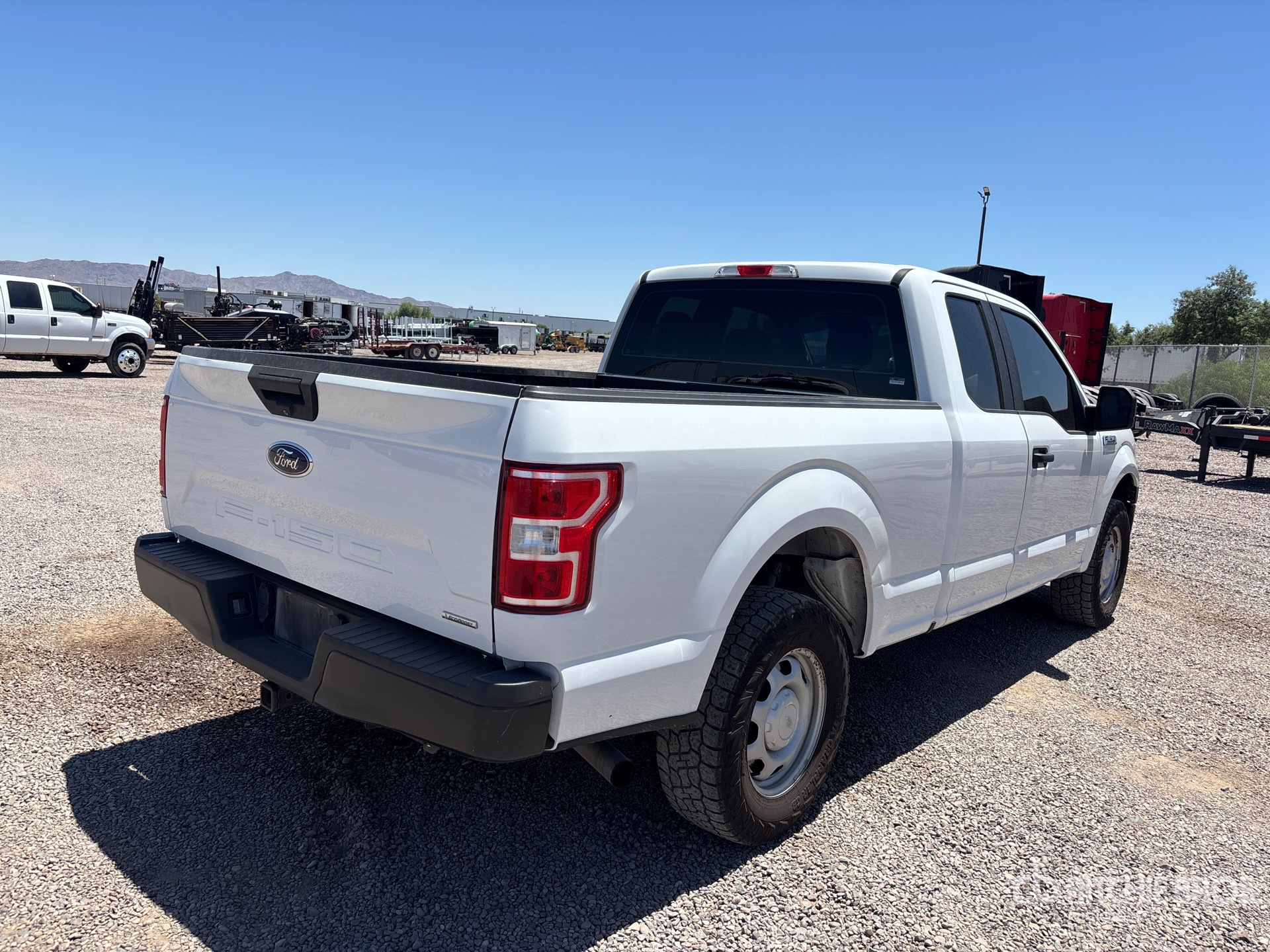 General Appearance with Picture, Right Rear Corner