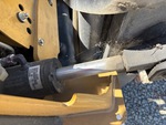 Hydraulics with Mast Tilt Cylinders