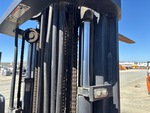 Hydraulics with Mast Lift Cylinders