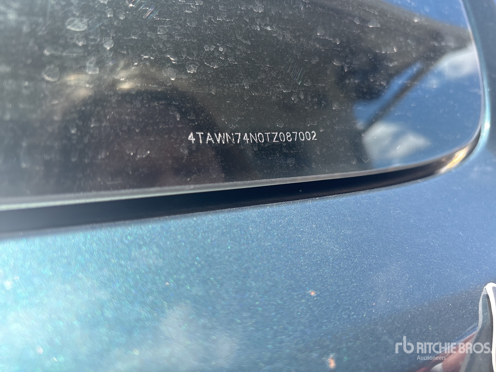 Photo of a 1996 Toyota TACOMA